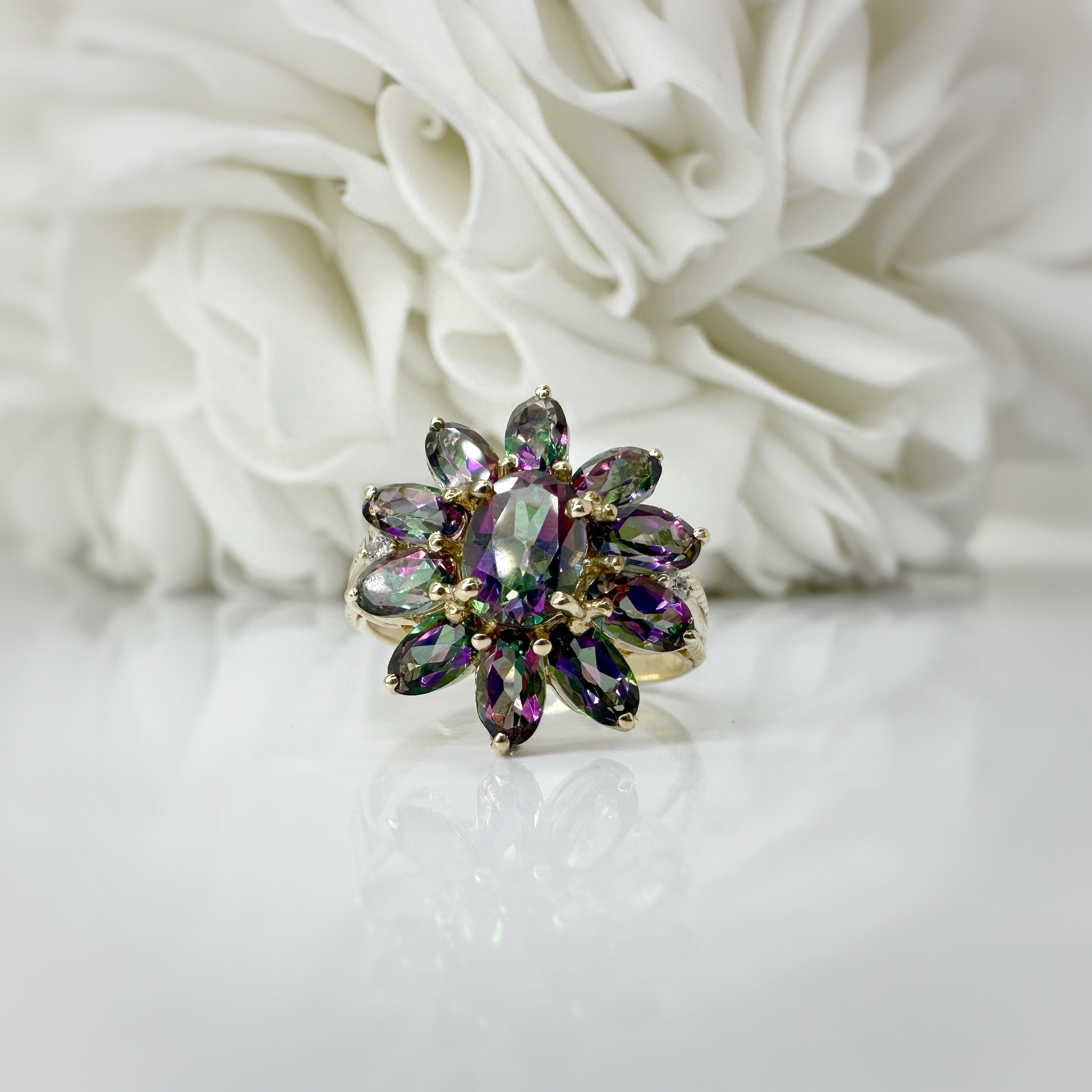 Vintage Mystic Topaz Flower Ring | 10k Yellow Gold