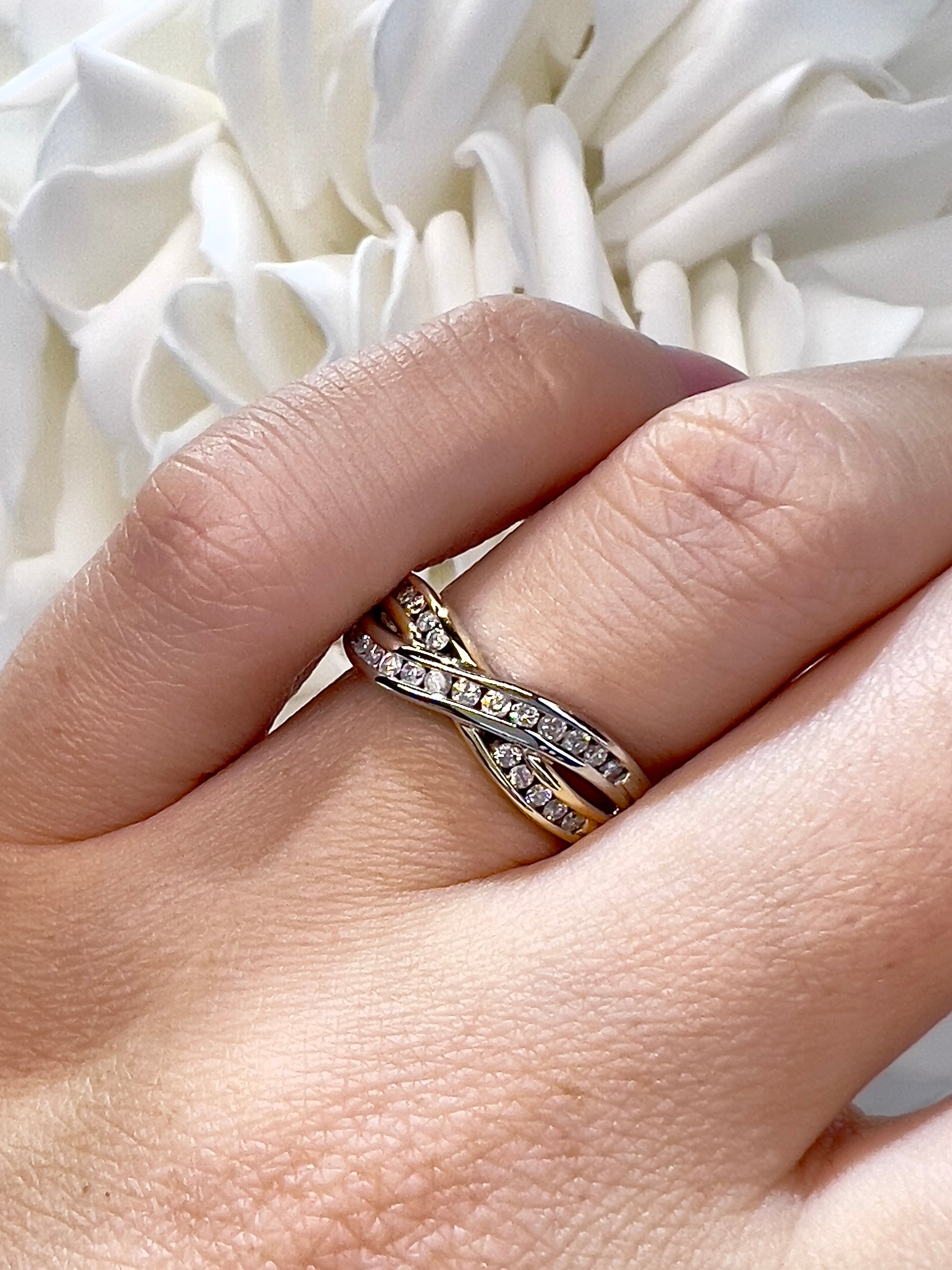 Vintage Two Tone 23 Stone Diamond Ring | 10k Yellow & White Gold