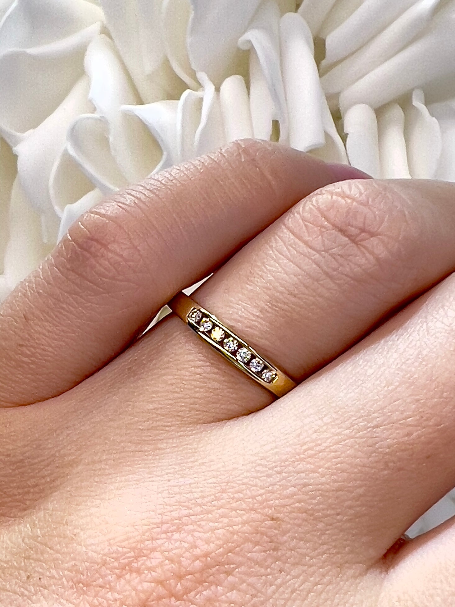 Vintage 7 Stone Diamond Band | 10k Yellow Gold