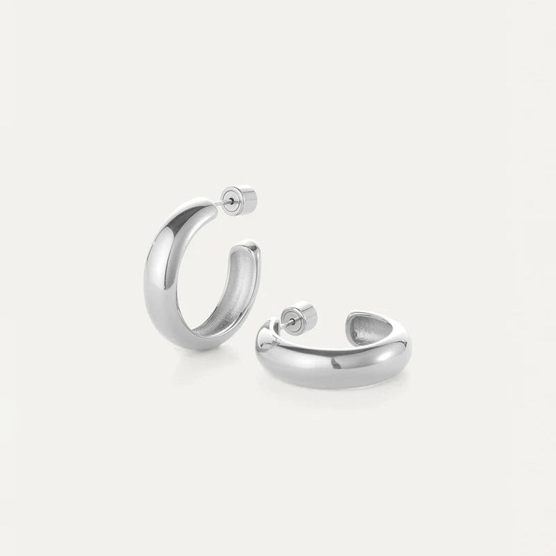 Jenny Bird Staple Hoop Earrings in Medium | Silver