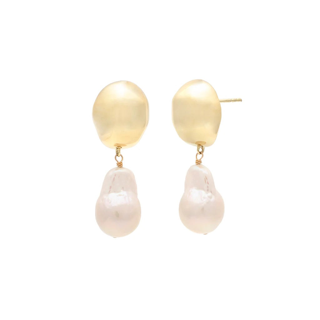 Leah Alexandra Rosette Pearl Earrings | Gold Vermeil