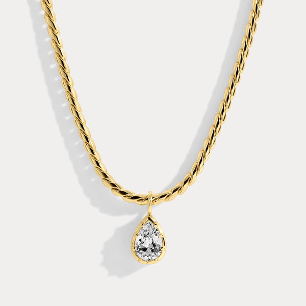 Lili Claspe Bruna Pear Necklace | Gold Plated