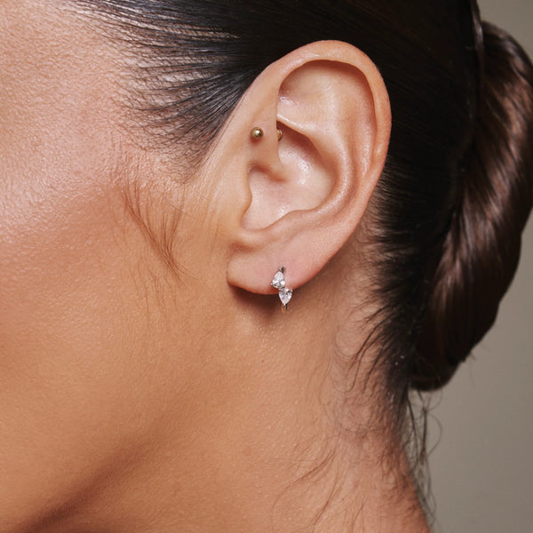 Lili Claspe Bryn Huggies | Silver Plated