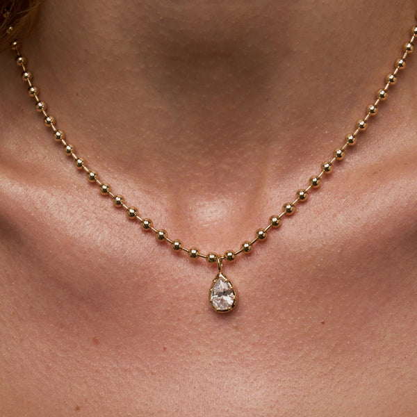 Lili Claspe Cleo Pear Necklace | Gold Plated