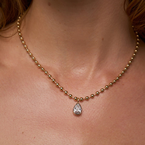Lili Claspe Cleo Pear Necklace | Two Tone
