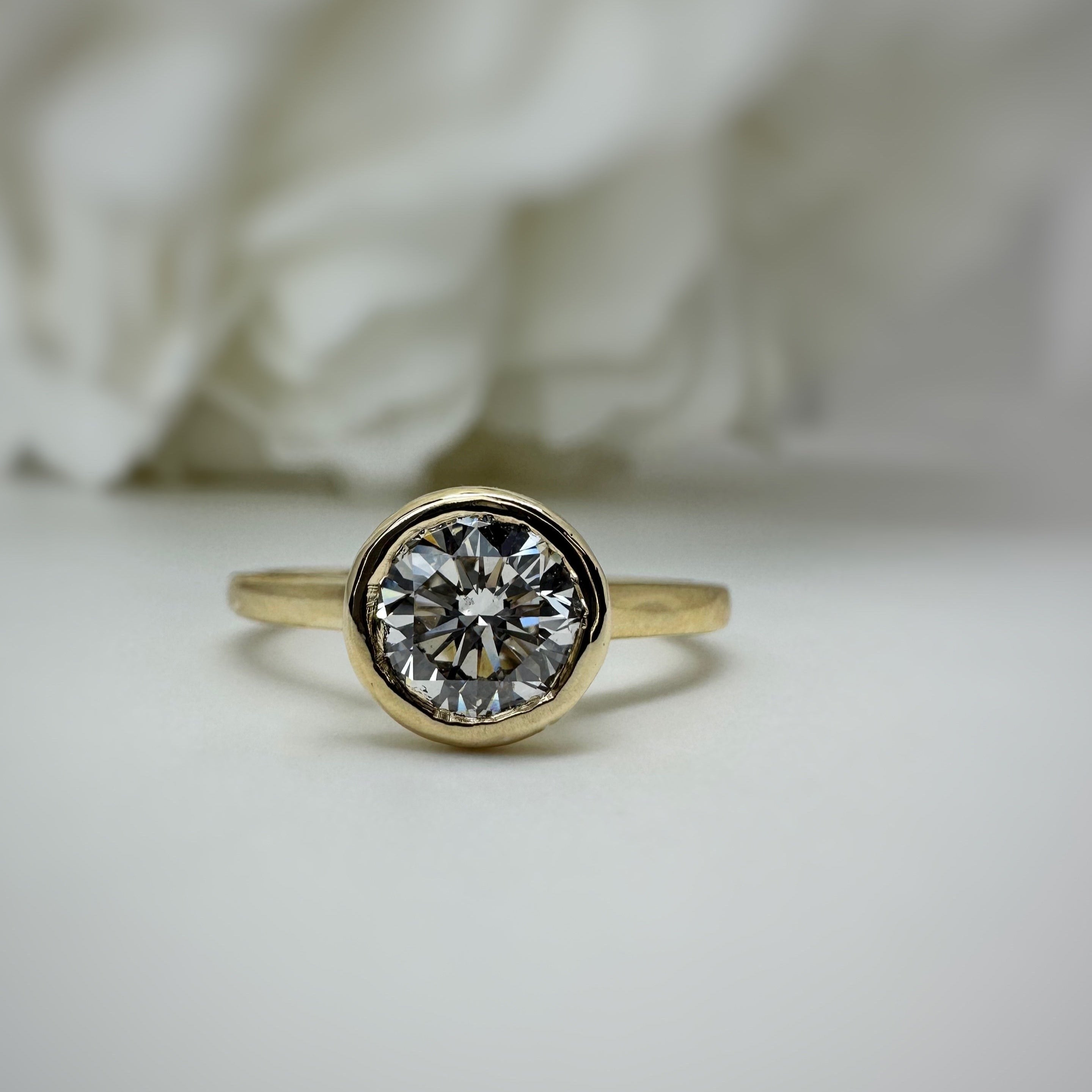 14k YG Bezel Set 0.92 Carat Natural Diamond Engagement Ring