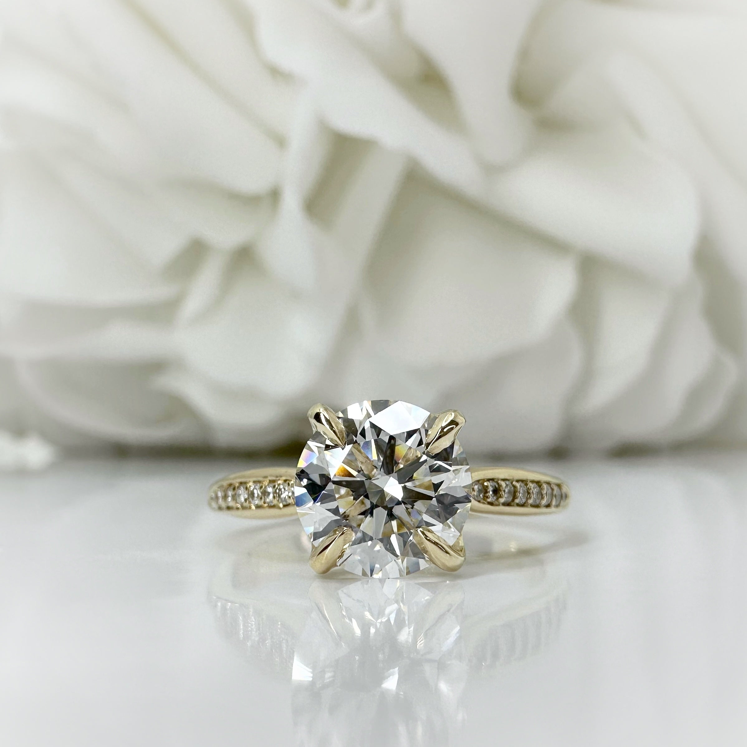 1.51 Carat Round Brilliant Lab Grown Diamond Engagement Ring | 10k Yellow Gold