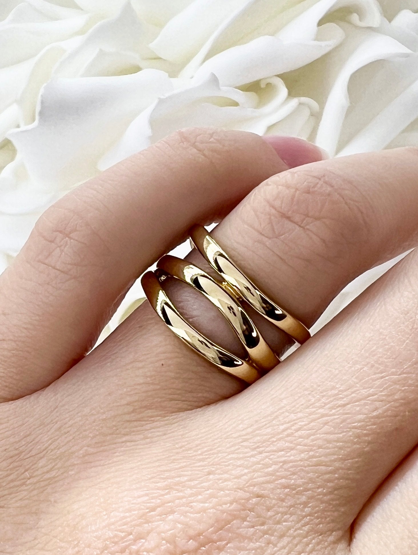 Vintage Three Row Negative Space Band | 10k Yellow Gold