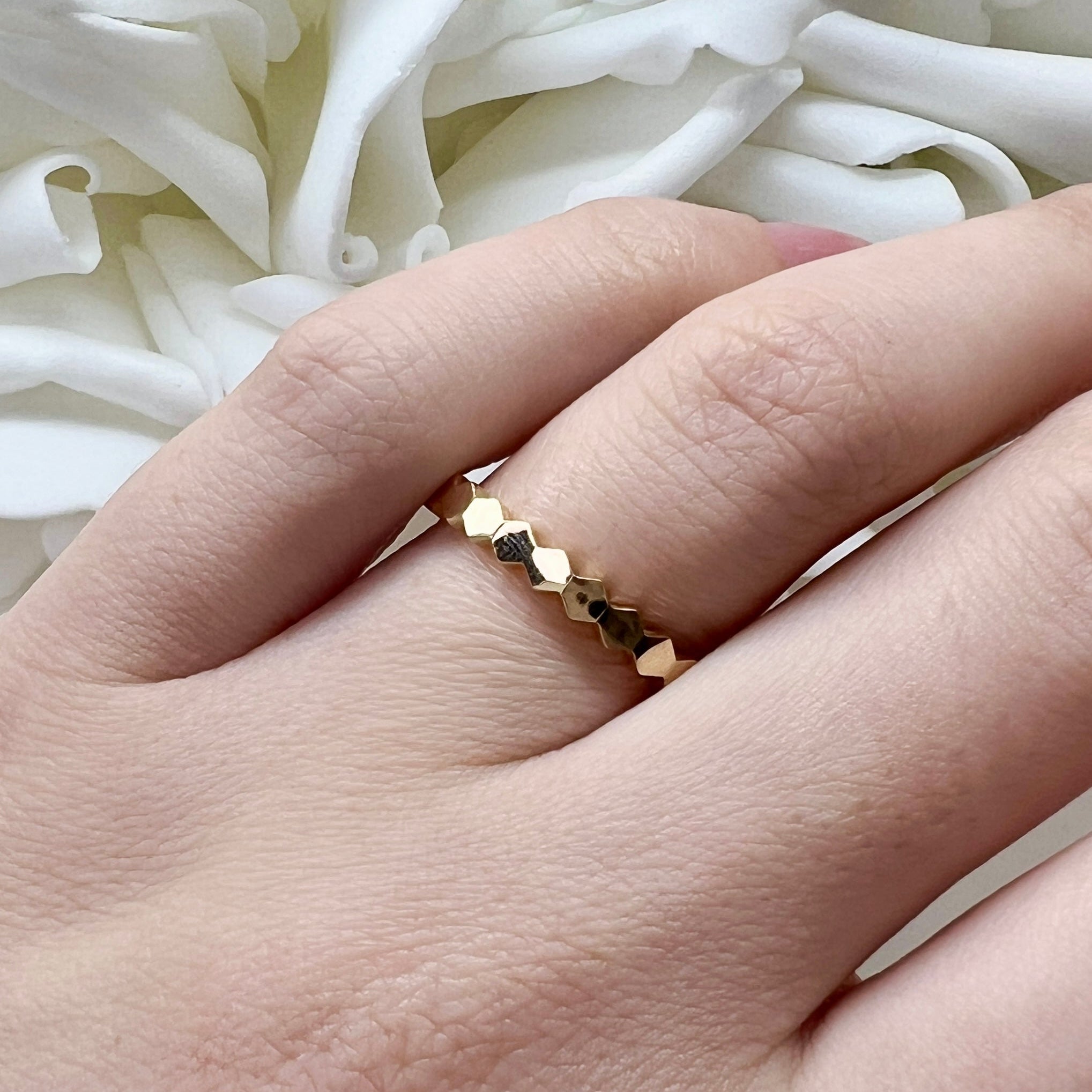 Custom Design Honeycomb Style Band | 10K Yellow Gold