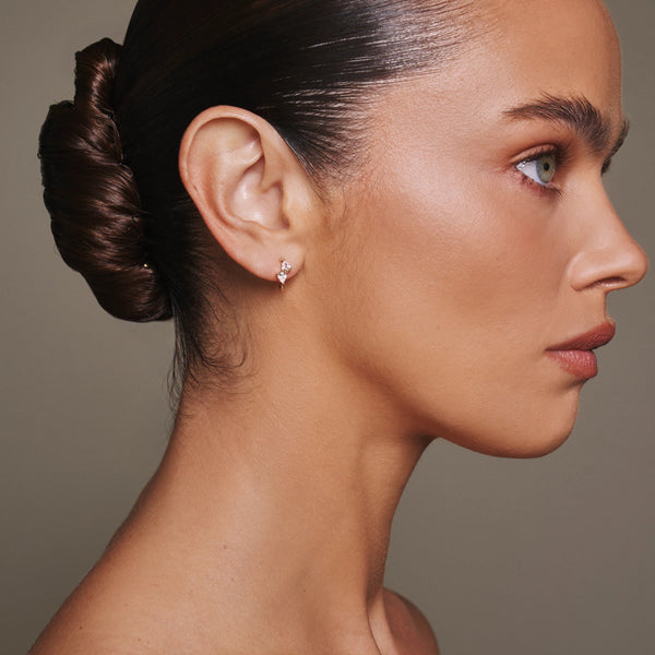 Lili Claspe Bryn Huggies | Gold Plated
