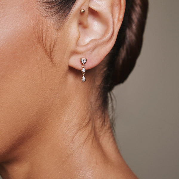 Lili Claspe Small Eraz Studs | Gold Plated