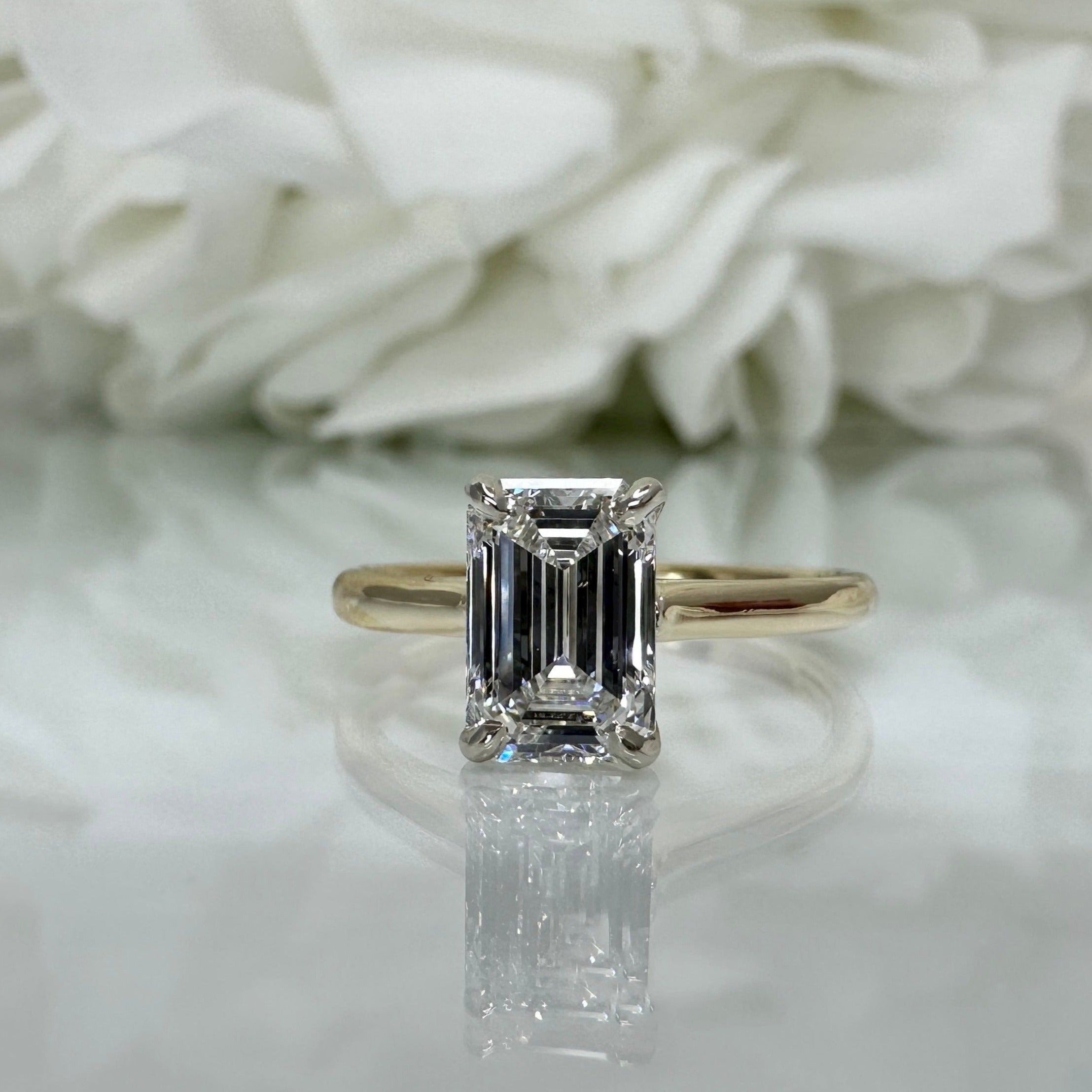 14kY/W 1.50 carat Lab Grown Diamond Engagement Ring