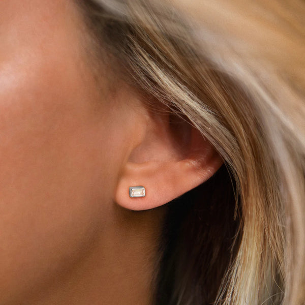 Leah Alexandra Frame Studs | Silver